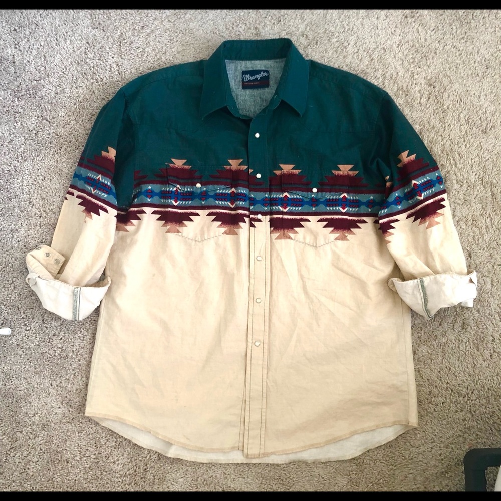 Wrangler western shirt (pls read detail about the size)